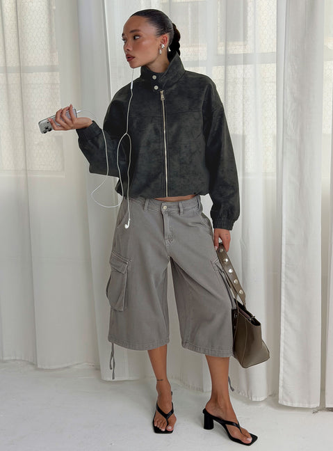 Hudsen Longline Cargo Shorts Charcoal Petite