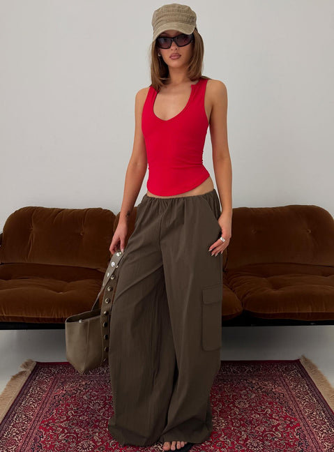 Featuring the Lunea Concealed Waistband Cargo Pants Brown Petite in womens-regular-pants with mid-rise front view of model wearing Princess Polly