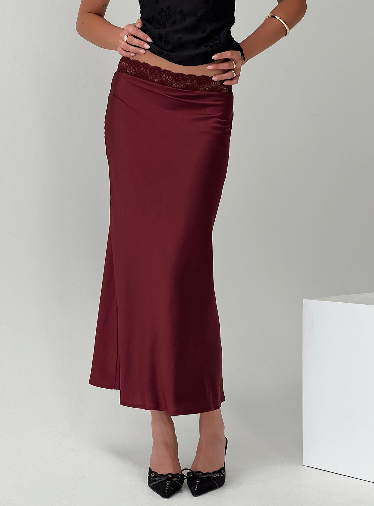   front view of model wearing Princess Polly The Charmaine Maxi Skirt Burgundy Midi Skirts Skirts 