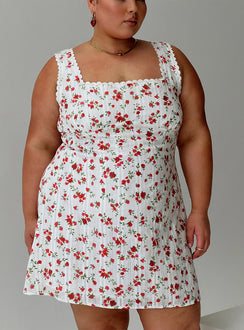front view of model wearing Princess Polly Dasha Mini Dress White Floral Curve Square Neck 
