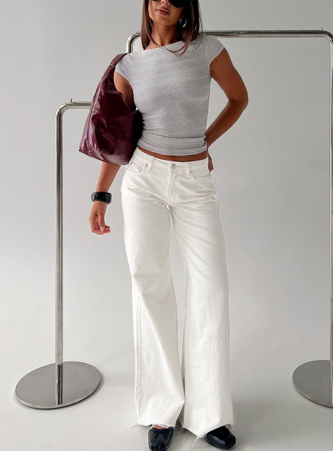 Showcasing the Darla Low Rise Straight Leg Jean White in womens-jeans front view of model wearing Princess Polly