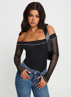 side view of model wearing Princess Polly Arsema Off The Shoulder Bodysuit Black Long Sleeve Tops Bodysuit 