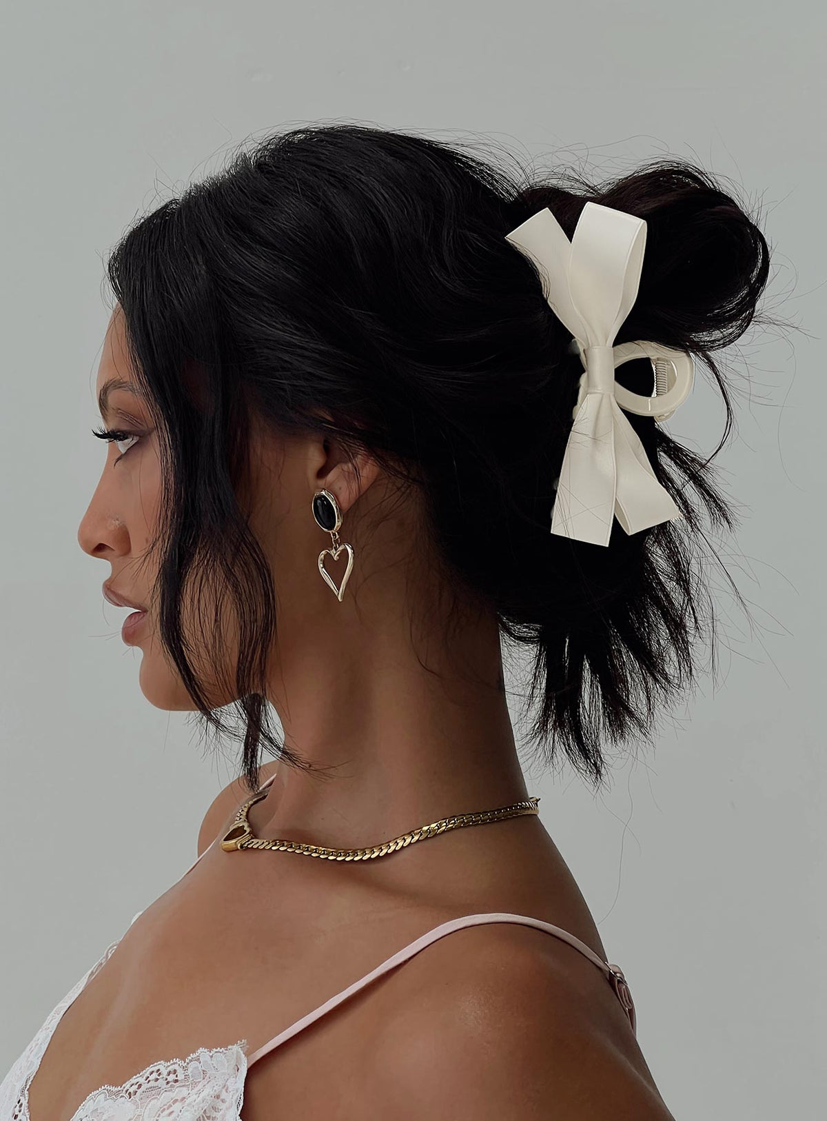 Hair clip with bow Claw clip