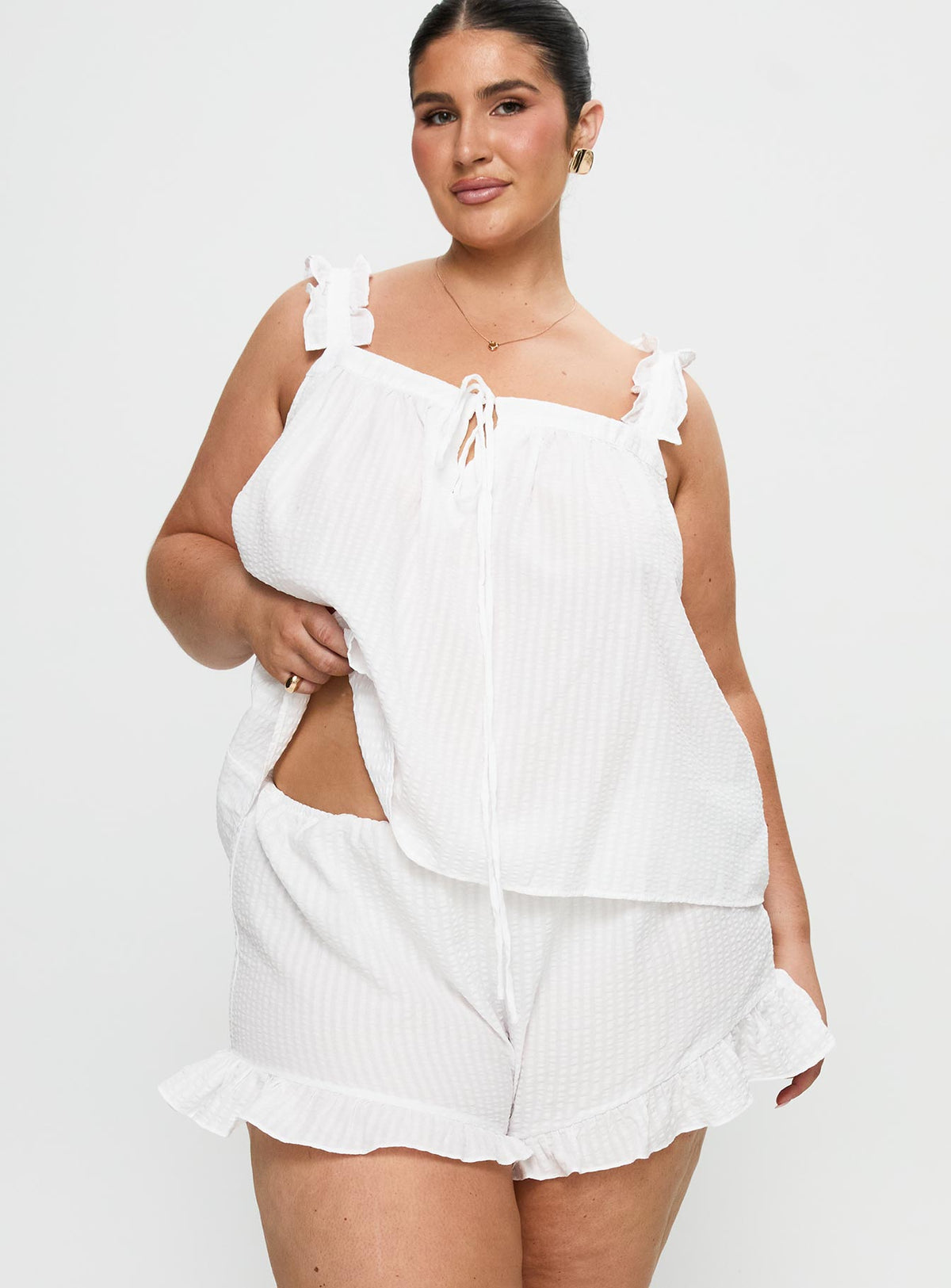 Santabelle Frill Shorts White Curve