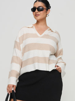 front view of model wearing Princess Polly Rick Sweater White / Beige Curve regular Jumpers 