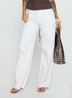 front view of model wearing Princess Polly Sabryna Low Rise Straight Leg Jeans White Low Rise Jeans Jeans 