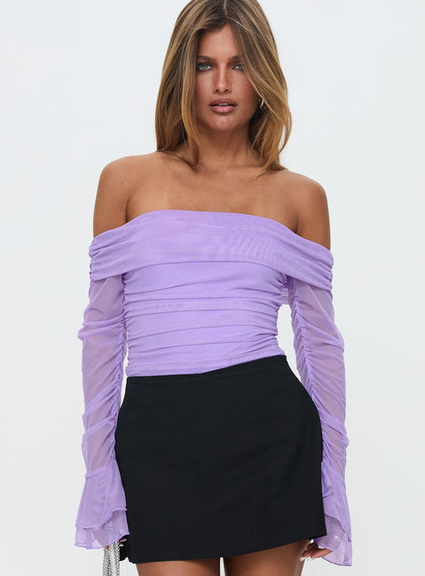 front view of model wearing Princess Polly Feel A Way Off Shoulder Bodysuit Lilac Long Sleeve Tops Bodysuit 