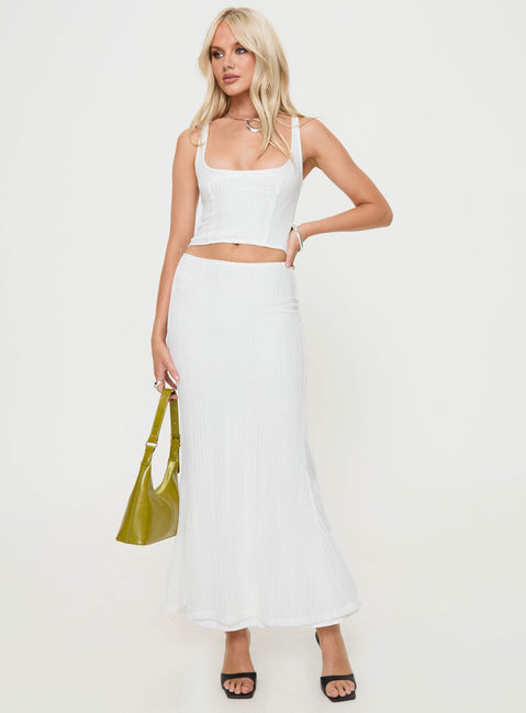 White Matching set Knit material, scooped neckline, invisible zip fastening, split in hem at back