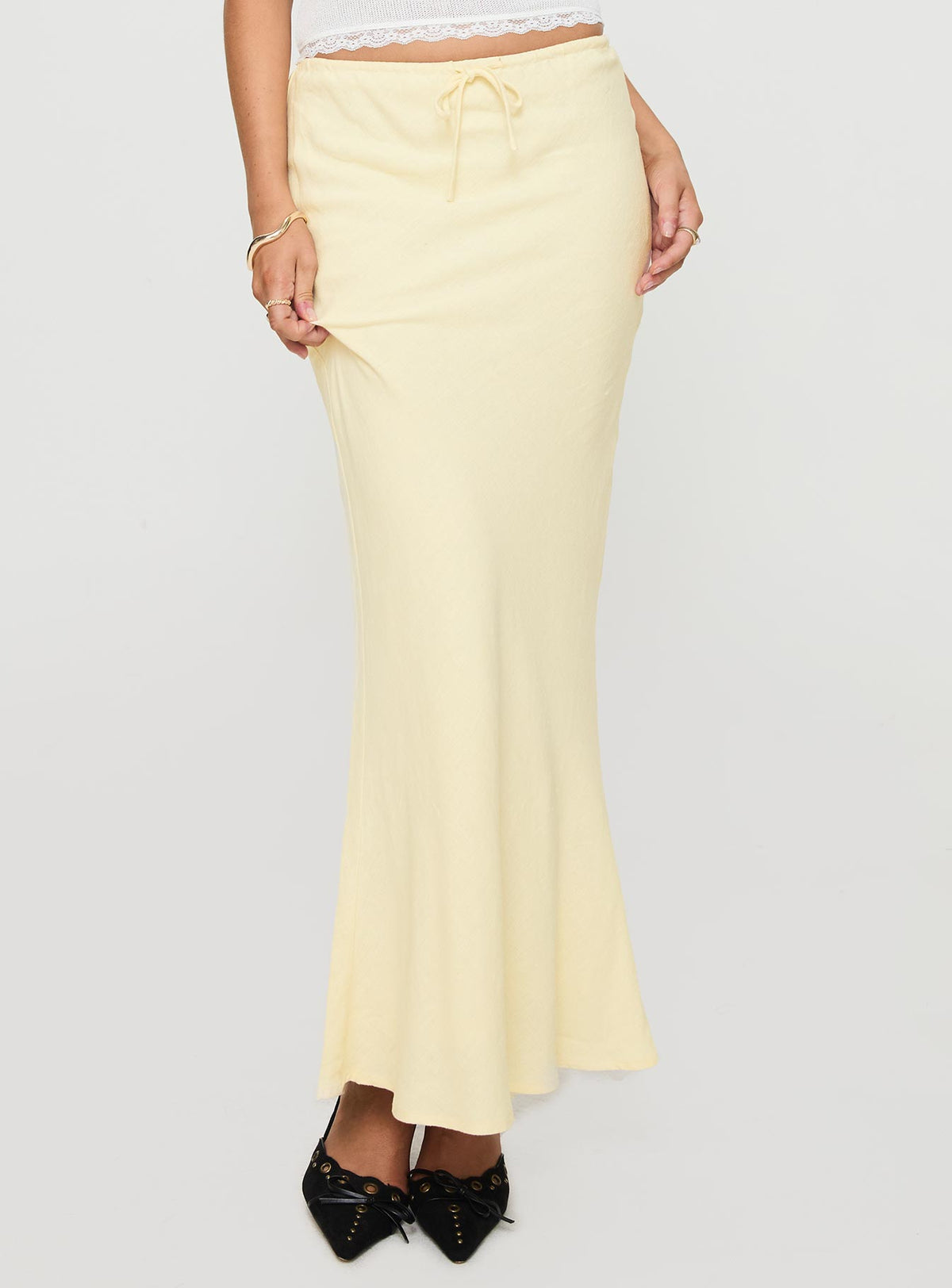   front view of model wearing Princess Polly Mercer Linen Blend Maxi Skirt Lemon Maxi Skirts Skirts 