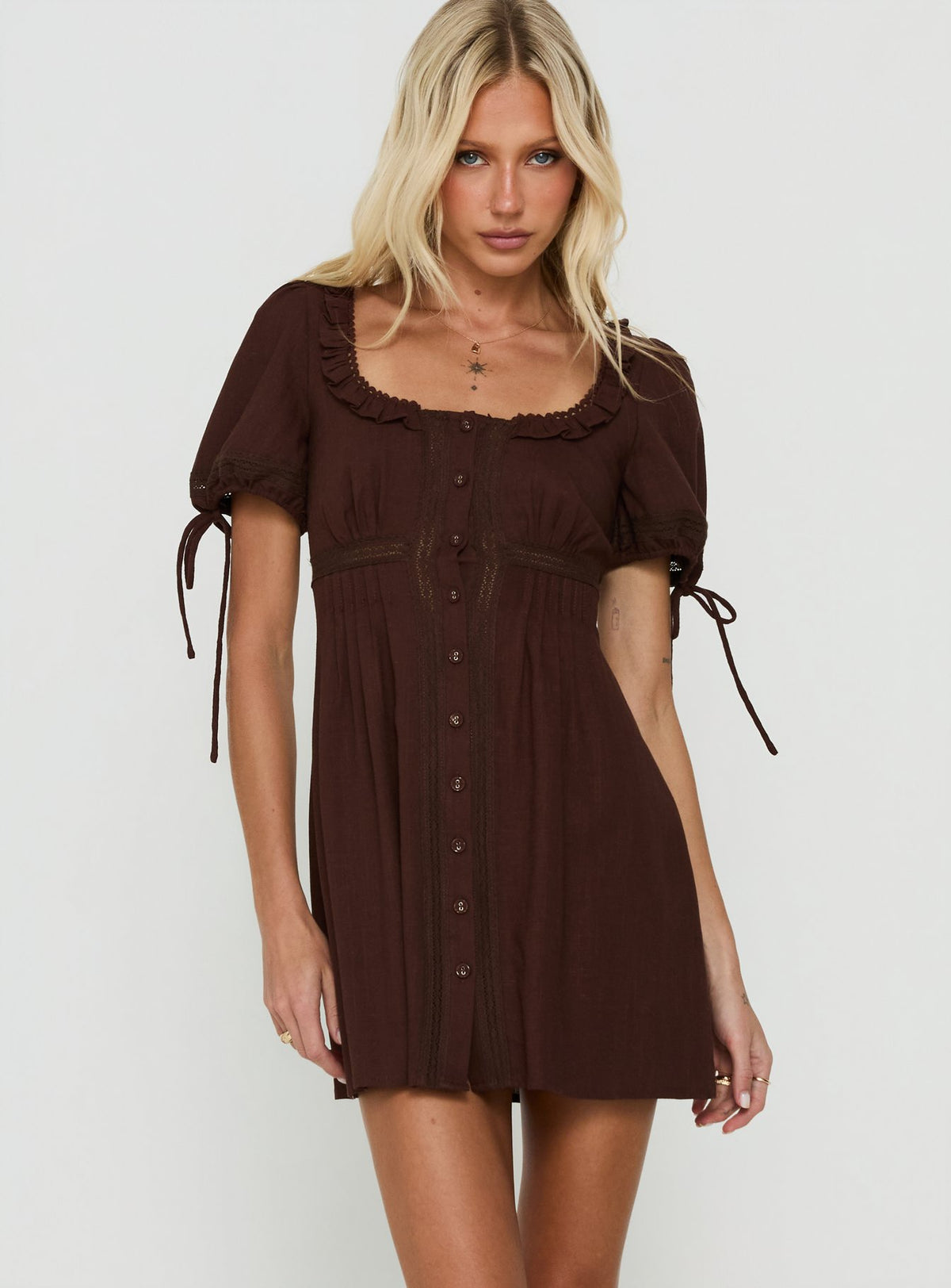 Indianah Pleat Lace Panel Mini Dress Chocolate