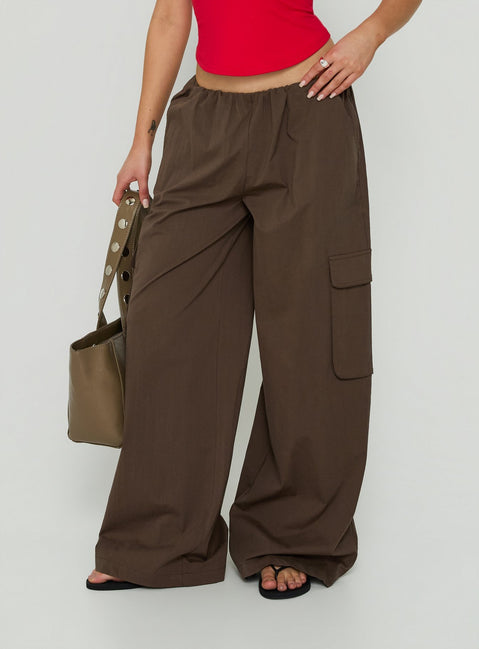 Designed with the Lunea Concealed Waistband Cargo Pants Brown Petite in womens-regular-pants featuring mid-rise product Princess Polly