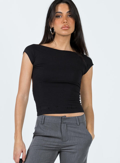Front view of model wearing  front Princess Polly Short Sleeves Square Neck  Rosalinda Top Black Lower Impact
