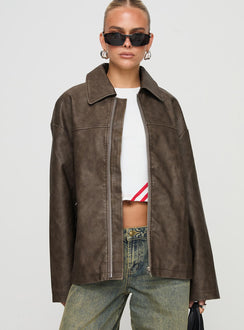 Faux leather jacket Oversized fit, classic collar, drop shoulder, zip fastening, twin hip pockets Good stretch, fully lined 