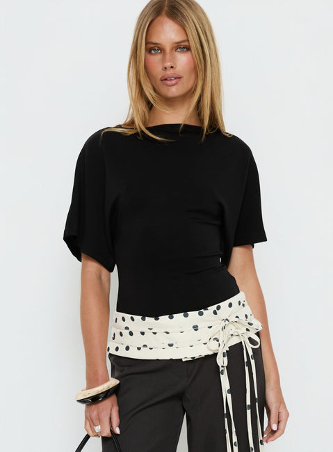 Arazia Cinched Short Sleeve Top Black