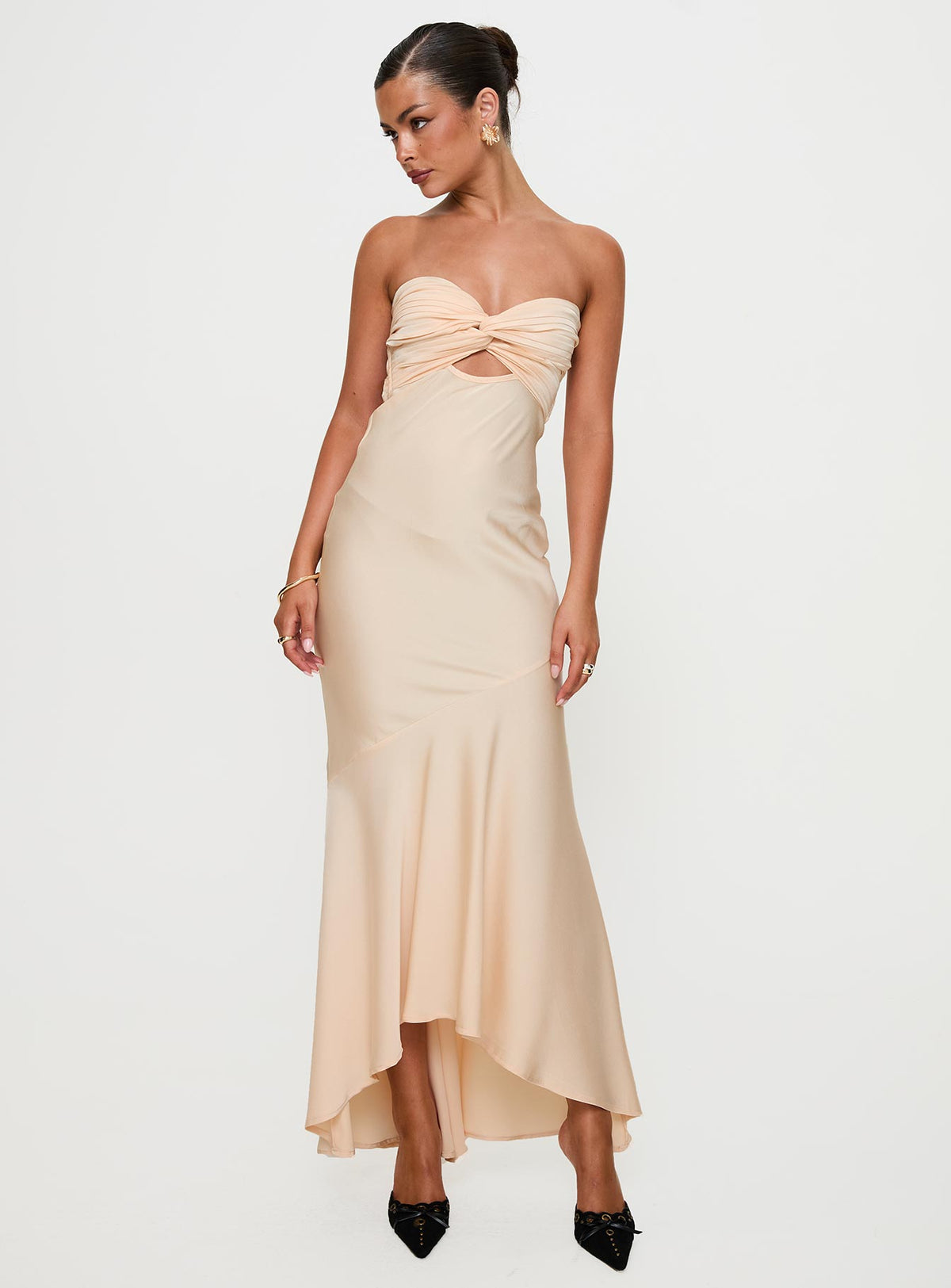 back view of model wearing Princess Polly Stand A Chance Twist Detail Maxi Dress Champagne Sweetheart Neckline 