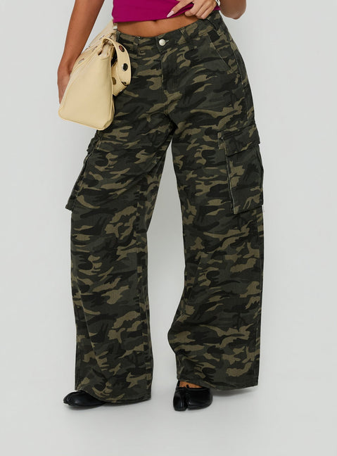 Presenting Hudsen Cargo Pants Camo in womens regular pants with mid-rise waist and camo print detail Princess Polly