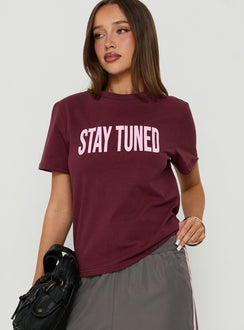 Stay Tuned Graphic Baby Tee Plum