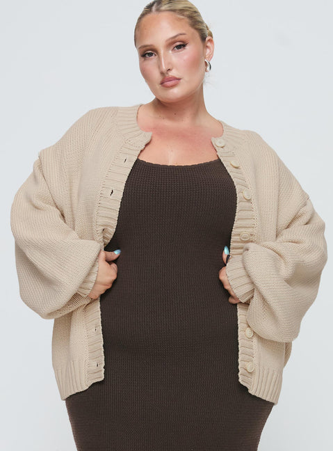 front view of model wearing Princess Polly Edern Cardigan Cream Curve Longline Jumpers Jumpers 