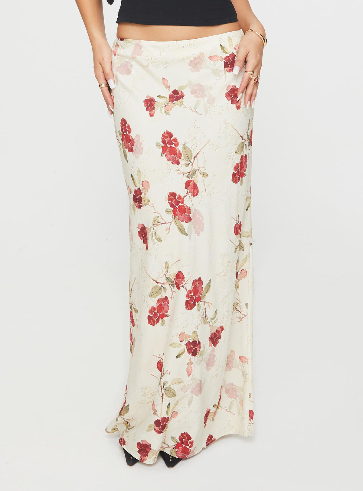  front view of model wearing Princess Polly Jodie Maxi Skirt Cream / Floral Maxi Skirts Skirts 