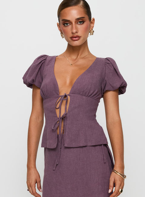 front view of model wearing Princess Polly Wilhelmina Blouse Top Mauve Short Sleeves Plunger 