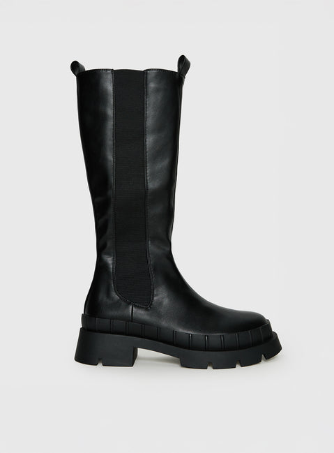 Douglas Boots Black