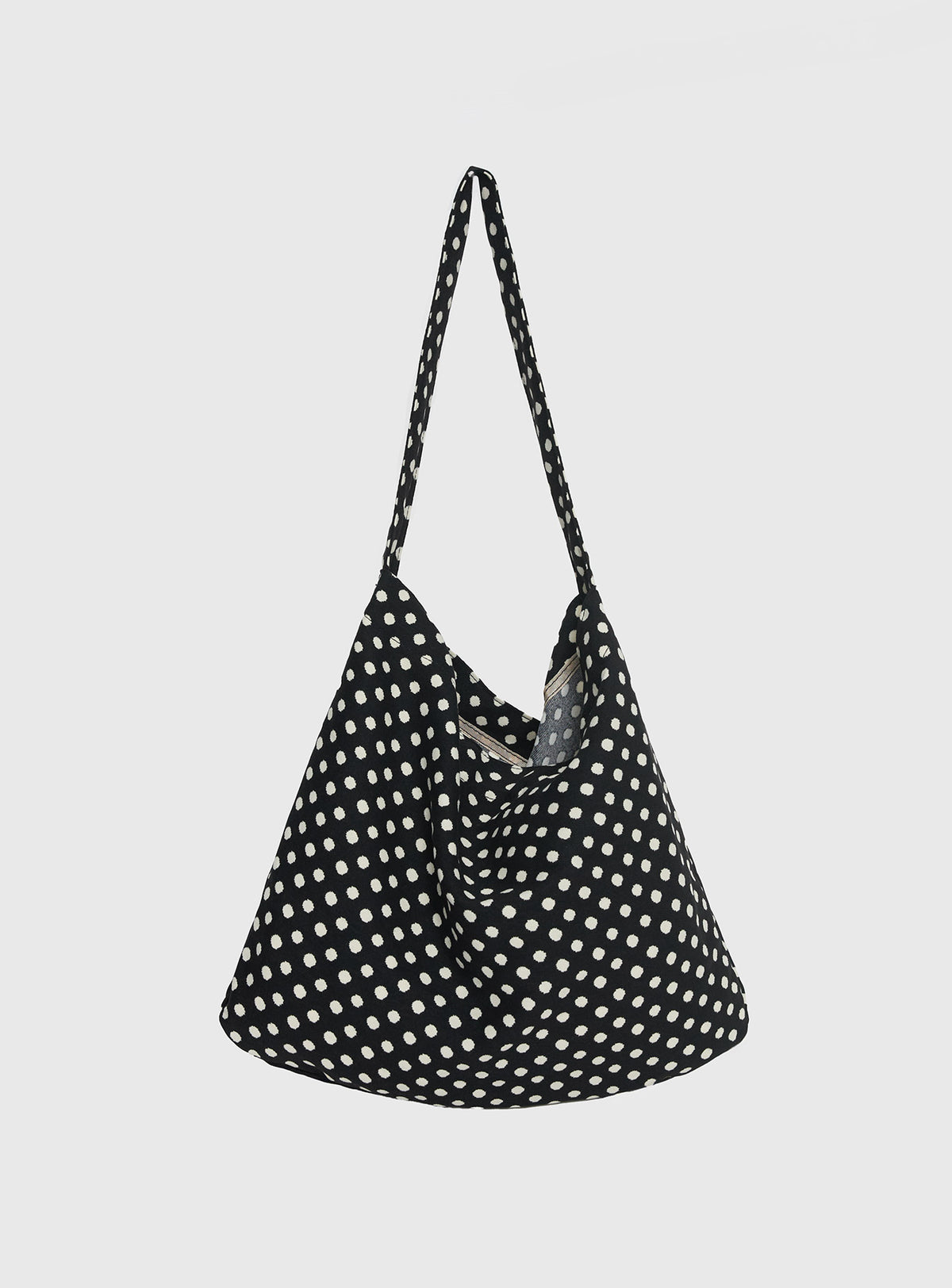 Tempting Tote Bag Black Polka