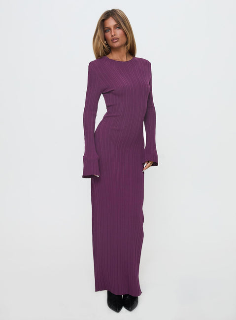 front view of model wearing Princess Polly Tesley Long Sleeve Maxi Dress Burgundy Crew Neck 