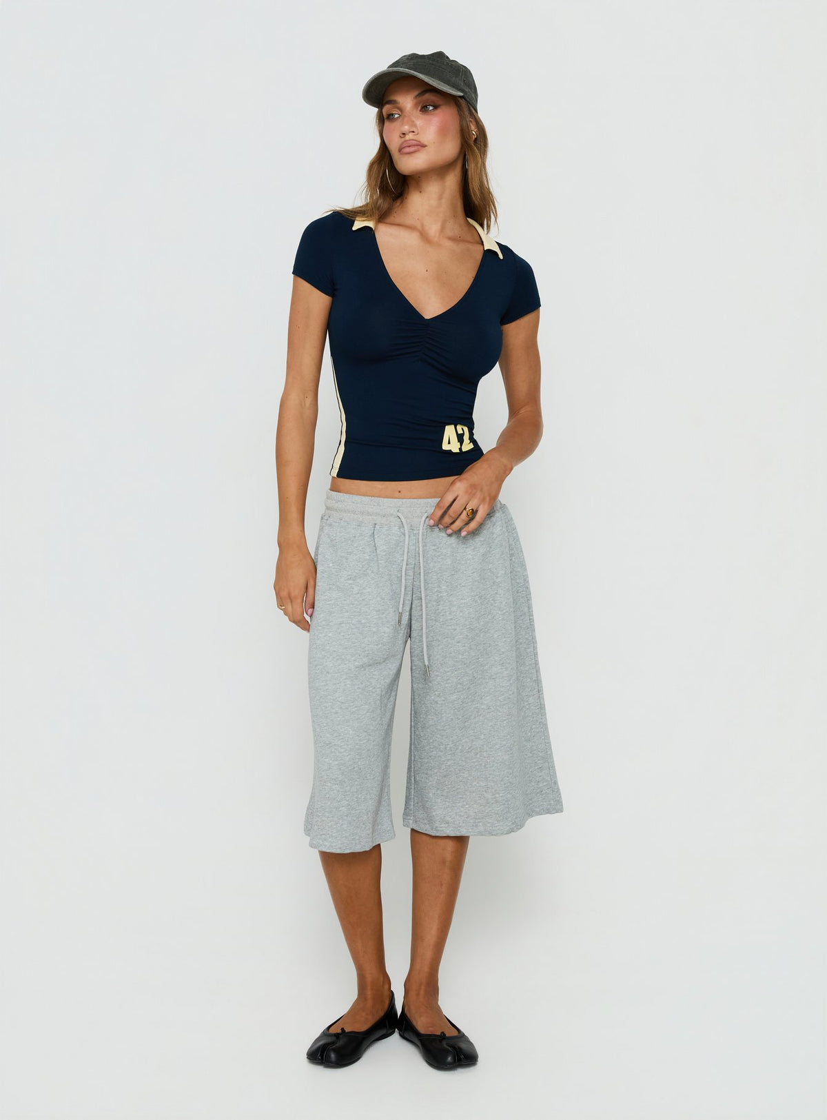 Kufu V Neck Top Navy