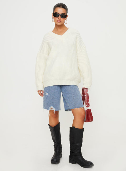 front view of model wearing Princess Polly Jem Oversized Sweater Cream Longline Jumpers Jumpers 