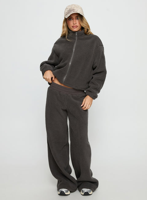 front view of model wearing Princess Polly Siberia Fleece Zip Up Jumper Charcoal regular Jumpers 