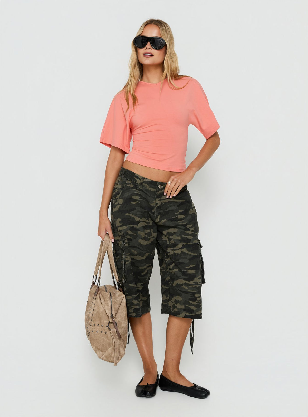 Nakota V Neck Cinched Tee Coral