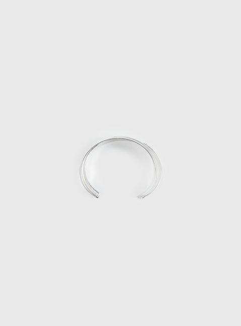 Affluent Layered Cuff Silver
