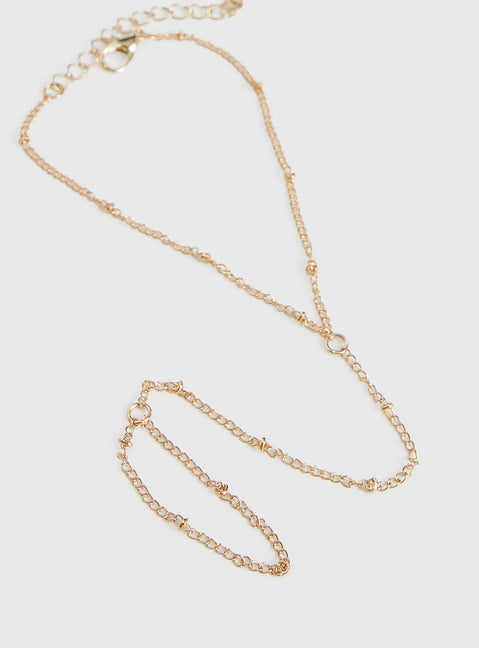 Riverhead Ring Chain Gold