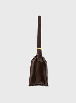 Brown Faux leather shoulder bag Adjustable shoulder strap, gold-toned hardware, zip fastening