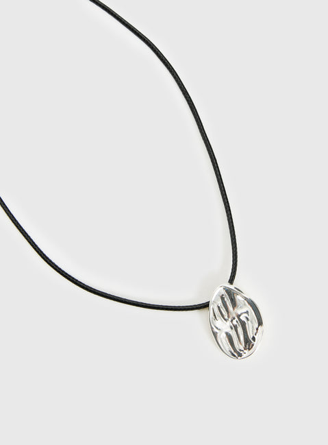 Mayve Cord Necklace Silver