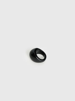 Olwen Statement Ring Black