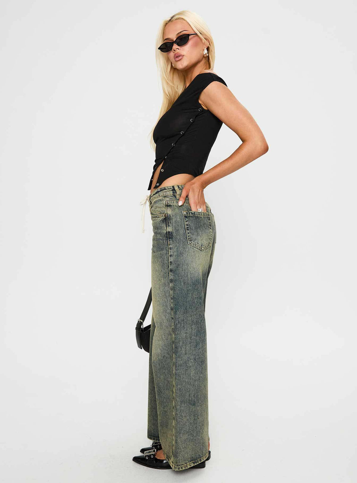 Mellowed Out Low Rise Straight Leg Jeans Antique Wash Mid Rise Jeans Jeans 