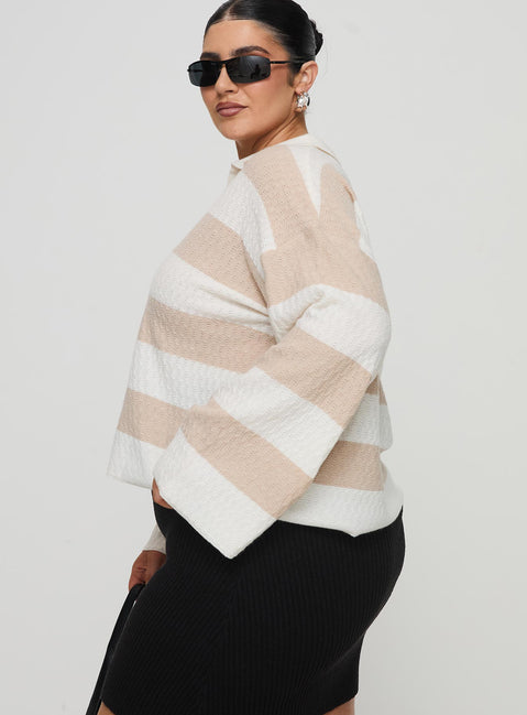 side view of model wearing Princess Polly Rick Sweater White / Beige Curve regular Jumpers 