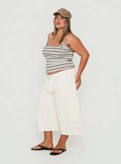 Hudsen Longline Cargo Shorts Cream Curve