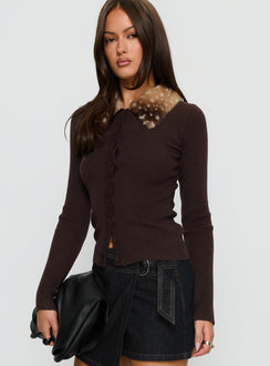 front view of model wearing Princess Polly Chiqueeta Faux Fur Trim Knit Cardigan Brown cropped Jumpers 