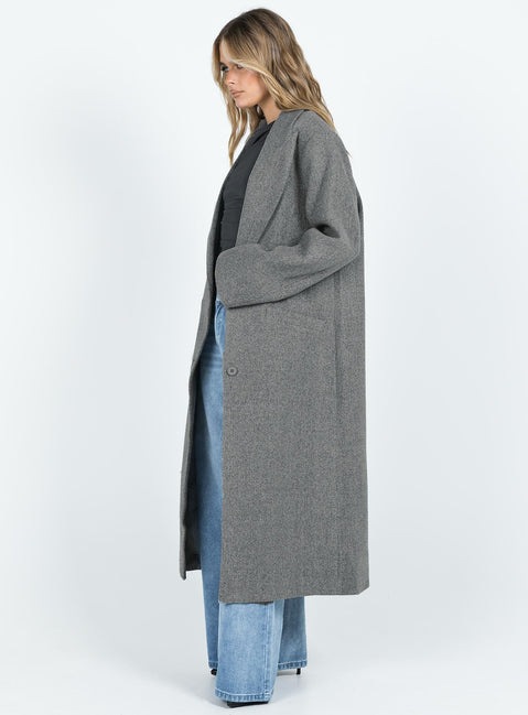 Coat Lapel collar Button fastening at front Front pockets