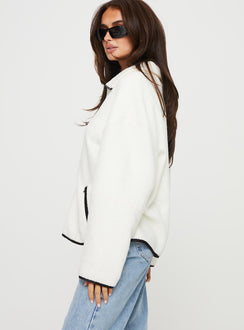side view of model wearing Princess Polly Samuel Polar Fleece Sweater Cream Jumpers 