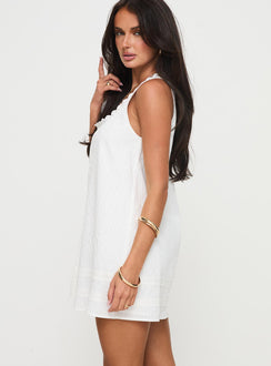 side view of model wearing Princess Polly Alanah Mini Dress White Petite Square Neck 