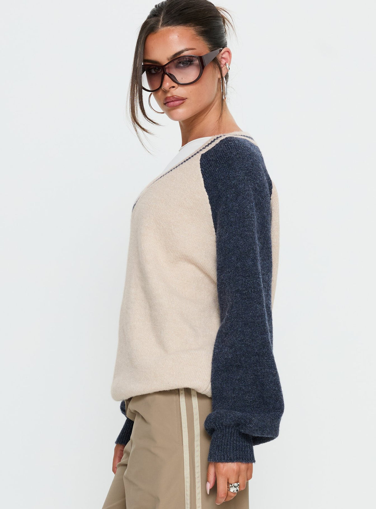 side view of model wearing Princess Polly Adana V Neck Graphic Knit Sweater Multi Longline Jumpers Jumpers 
