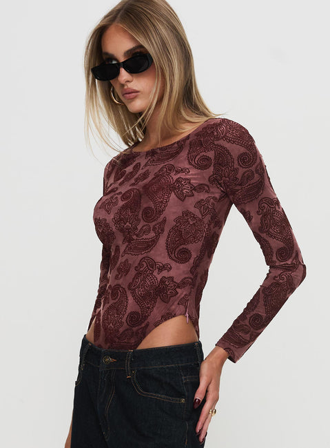 side view of model wearing Princess Polly Spruce Bodysuit Red Paisley Long Sleeve Tops Bodysuit 