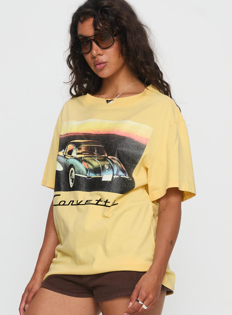 Corvette Legends Oversized Graphic Top Yellow
