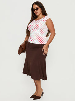   side view of model wearing Princess Polly Lewish Low Rise Midi Skirt Chocolate Curve Midi Skirts Skirts 