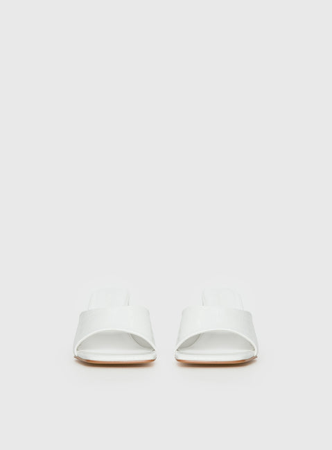 Sunset Boulevard Heels White