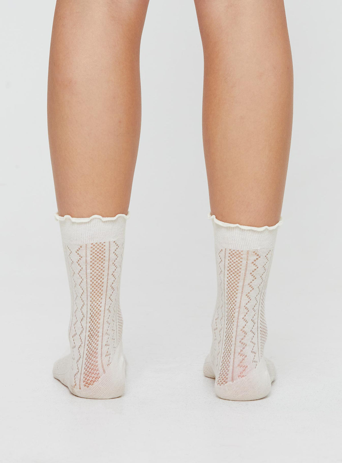 Pointelle socks Crew style, frill hem, good stretch