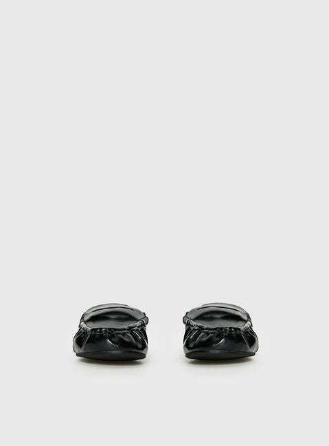 Hot Row Flat Loafers Black